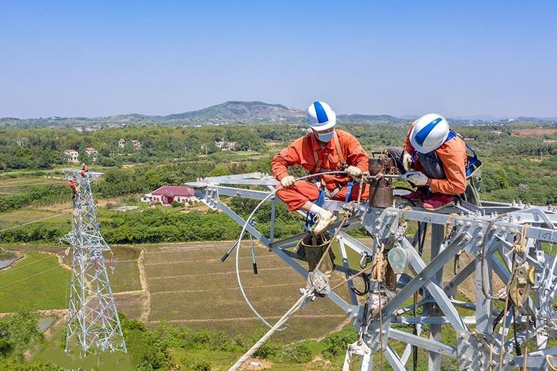 迪尼玛牵引绳在淄博齐林电力工程公司应用